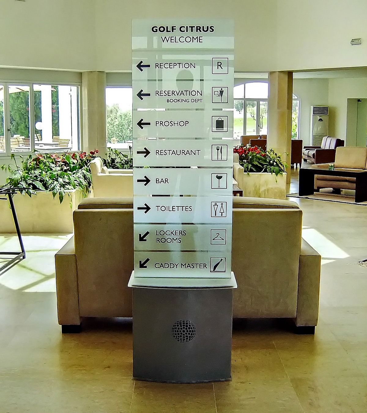 Totem directionnel - image 2