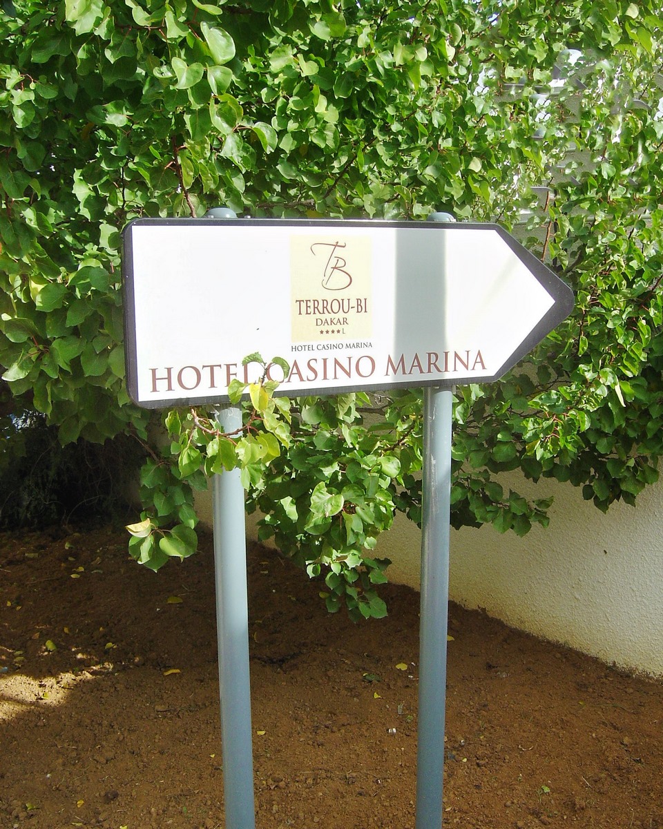 Signalétique directionnelle urbaine